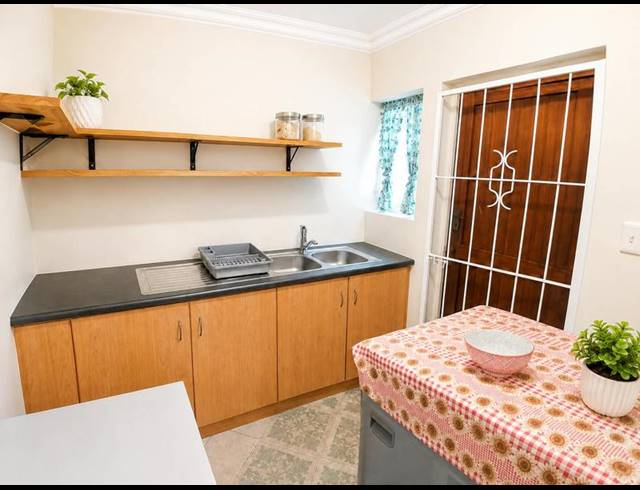 3 BEDROOM HOUSE FOR SALE IN FRAAIUITSIG